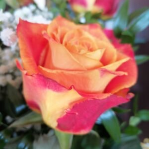 Romantic Heart Rose Bouquet Display